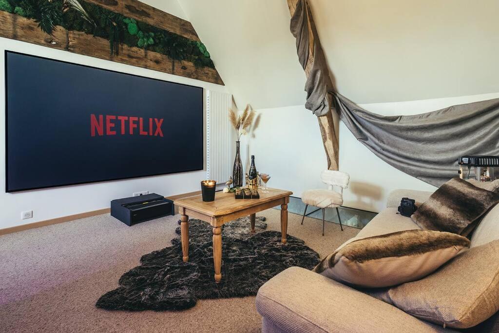 Le Duplex De L'Etoile Home Cinema Jacuzzi Et Sauna Privatif Longmesnil Luaran gambar
