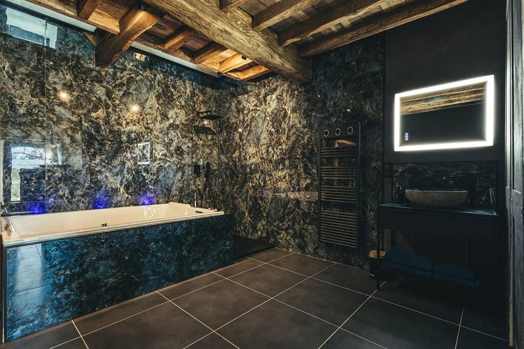 Le Duplex De L'Etoile Home Cinema Jacuzzi Et Sauna Privatif Longmesnil Luaran gambar